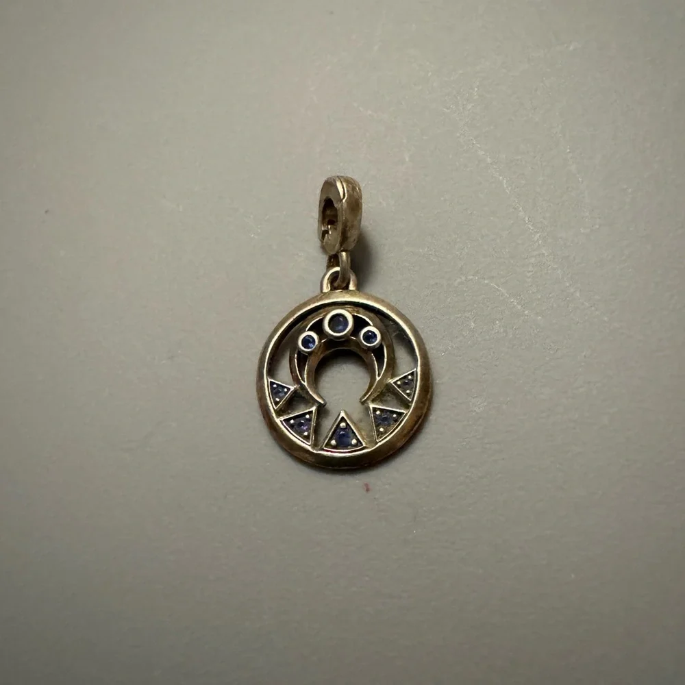 New Pandora me moon stone charm - Picture 2 of 4
